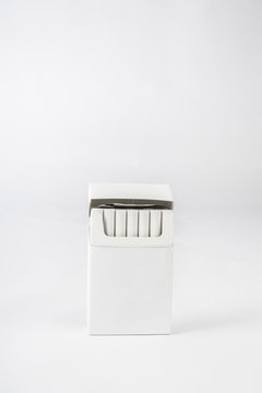 Cigarette Hard Pack 100's on White