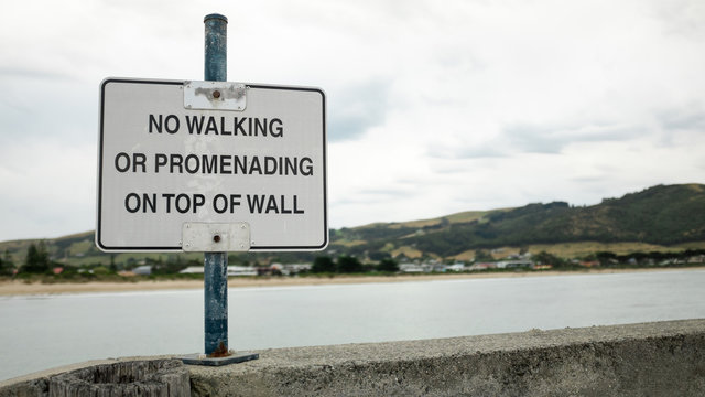 Sign at Apollo Bay, Australia