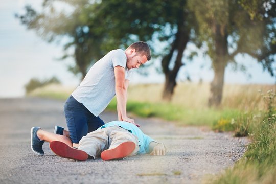 Resuscitation on the road