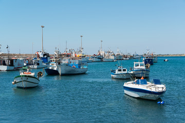 Fototapeta na wymiar Fischereihfen von Porto Palo di Capo Passero