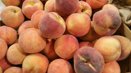 Peaches at a produce stand