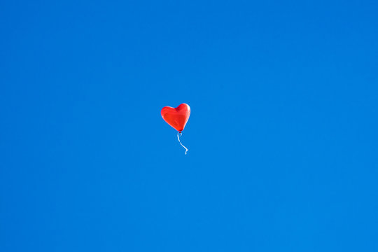 Obrazy (Herzluftballon) — zdjęcia, wektory i wideo bez tantiem (272