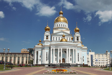 Fototapeta na wymiar Russia. Mordovia.Cathedral of St. Warrior Feodor Ushakov