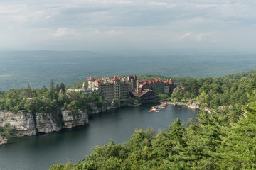 Mohonk lake and preserve in the summer