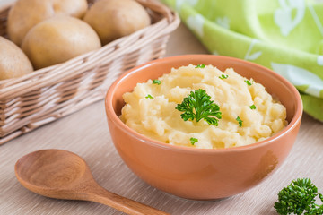 Mashed potato in bowl