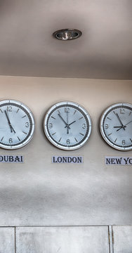 in philipphines airport  worldwide timezone