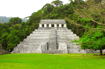 Fototapeta na wymiar Temple of the Inscriptions, Palenque, Chiapas, Mexico