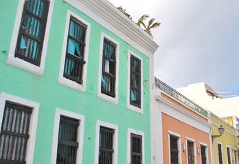 Fototapeta na wymiar Colorful architecture in Old Town, San Juan, Puerto Rico