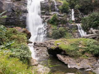 Obraz na płótnie Canvas Wachirathan Waterfall