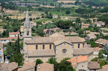 Fototapeta na wymiar Church of Bonnieux - Village of the Luberon in Provence region. France