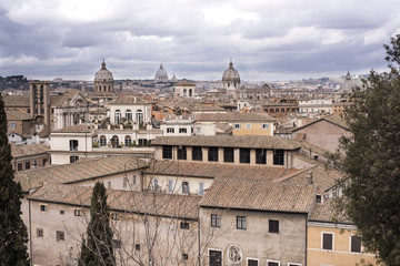 Fototapeta na wymiar beautiful view of Rome during a gloomy day