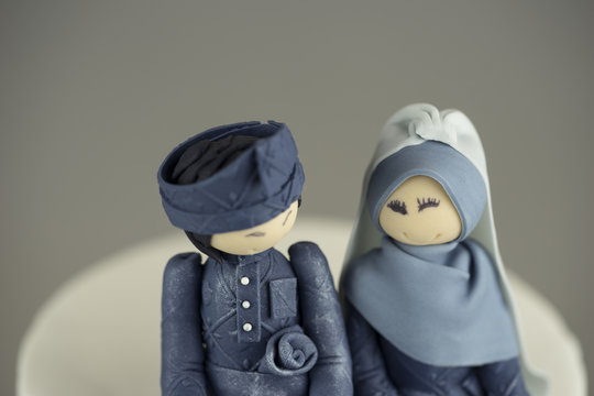 malay wedding sugar paste models