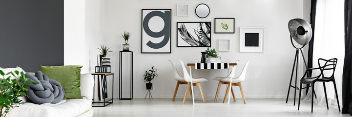Room with gallery wall