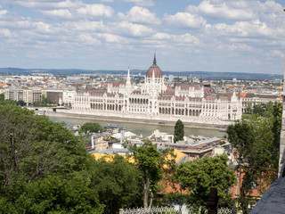 Naklejka premium View over the Danube at the Hungarian Parliament, Hungary