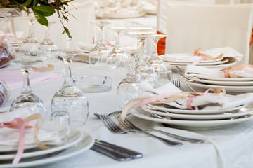  Cutlery decoration on reception table