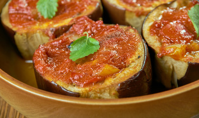 Soslu Patiıcan Dolmasi Tarifi