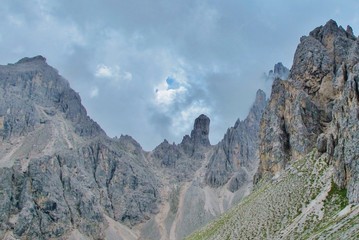 Fototapeta premium Bergwandern in den Dolomiten