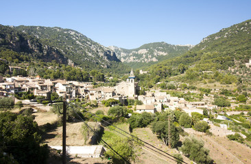 Fototapeta na wymiar Beautiful view of Valldemossa, famous old mediterranean village of Majorca Spain.