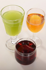 Fresh fruit juice to quench thirst