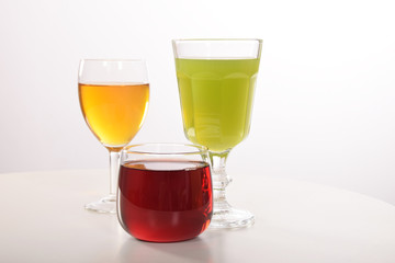 Fresh fruit juice to quench thirst