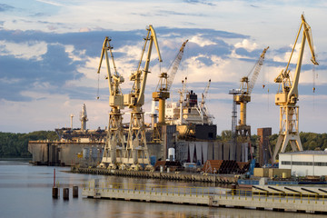 Fototapeta na wymiar Ships in repair yard in Szczecin