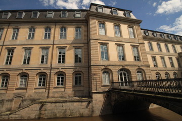 Fototapeta premium Niedersächsischer Landtag im Leineschloss Hannover (Leineseite)