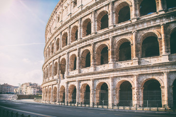 Obraz premium Colosseo all''alba