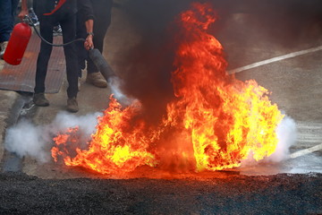 Obraz premium Fire man