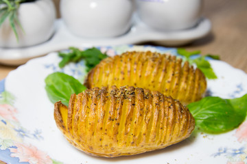 ziemniak pieczony Hasselback