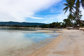 Chaweng Beach in Samui Island : サムイ島・朝