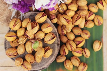 pistachio nuts at salt baked is tasty