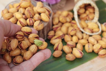 pistachio nuts at salt baked is tasty