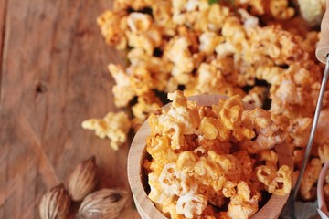 Popcorn with butter and fresh corn cob