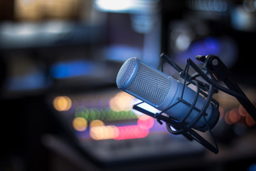 Mikrofon im Tonstudio