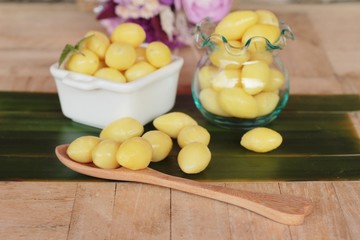 boiled ginkgo nuts ,yellow seed peeled tasty