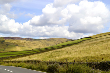Fototapeta na wymiar Glossop countryside in Derbyshire