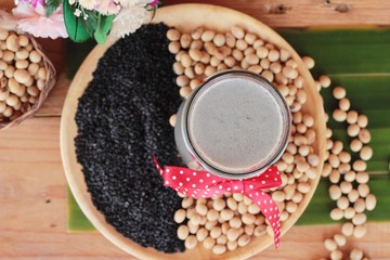 Soy bean milk mix black sesame delicious