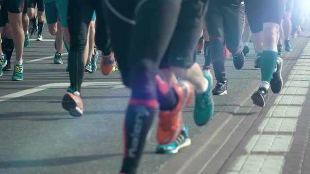 High quality video of marathon runners in real 1080p slow motion 250fps
