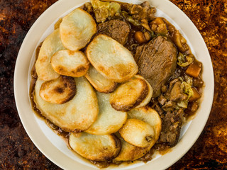 Lamb Hotpot With Sliced Potatoes and Onion Gravy