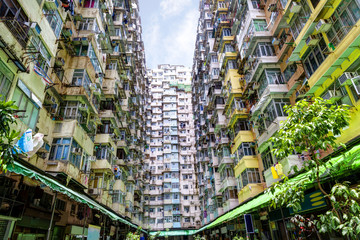 Obraz premium Zatłoczona obudowa w Hongkongu