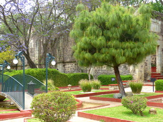 Ex hacienda San Gabriel de Barrera jardin