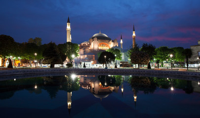 Fototapeta na wymiar Hagia Sophia Mosque at the twilight