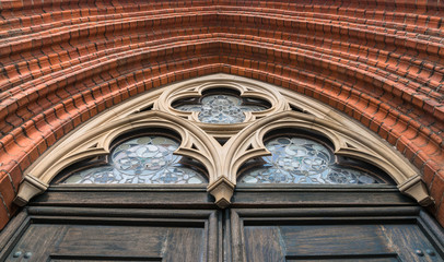 Eingang zur Jakobi Kirche in Lübeck, Deutschland