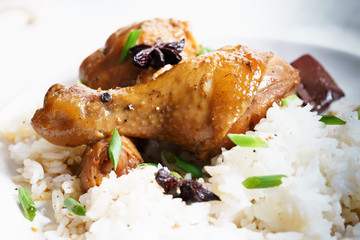 chicken legs steam with black sauce serve with rice
