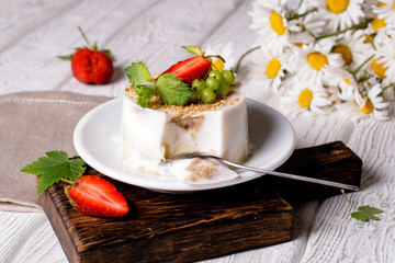 curd jelly with fruit filling