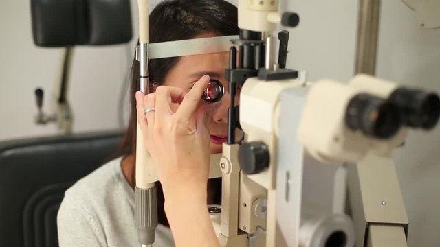 Woman undergo eye test