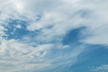 Obraz premium Blue sky with clouds background