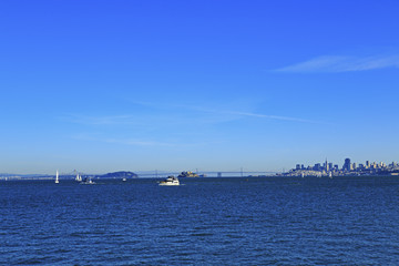 Fototapeta na wymiar 都市風景／リチャードソン湾／カリフォルニア洲