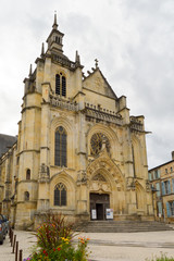Fototapeta na wymiar church Saint Etienne in Bar le Duc