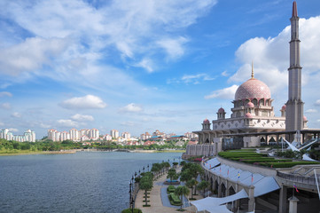 Naklejka premium modern mosque in Malaysia